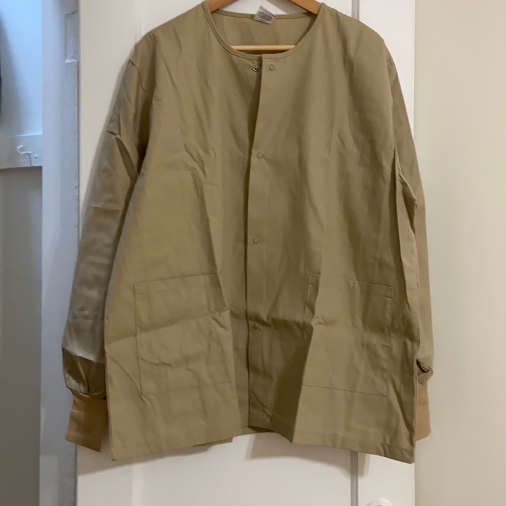 1- SCRUBS JACKETS ( Warm Up)